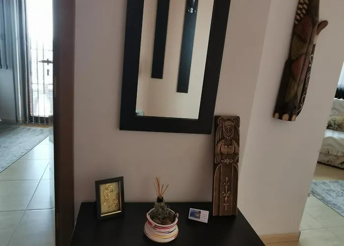 Sam In Grand Monastery